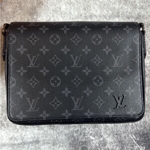 Louis Vuitton Black Monogram Messenger Bag